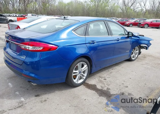 3FA6P0LU5JR128679: 41948577