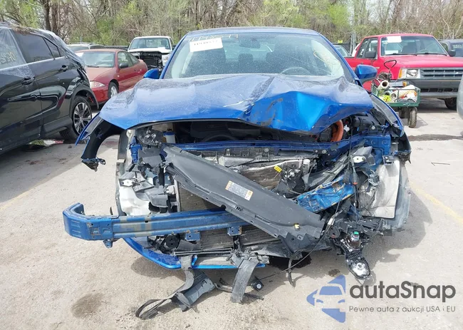 3FA6P0LU5JR128679: 41948577