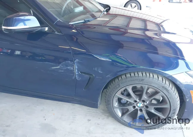 WBA4W9C5XJAC99147: 41947601