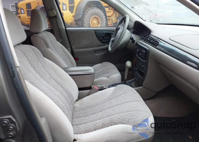 1G1ND52JXY6131595: 41947621