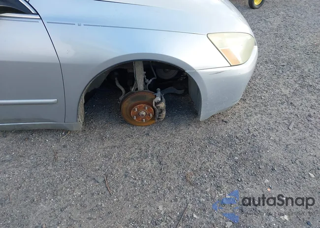 1HGCM66554A013304: 41949122