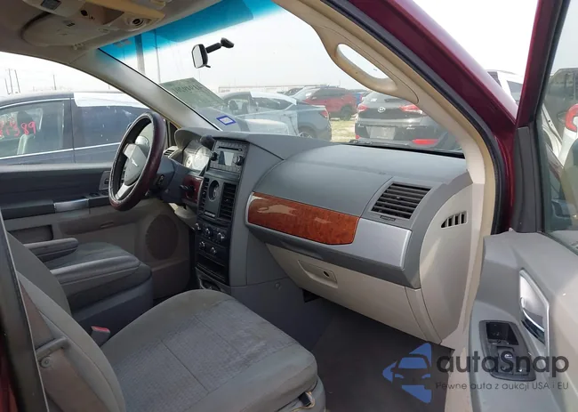 2A8HR54P58R745110: 41949201