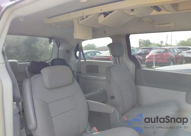 2A8HR54P58R745110: 41949201