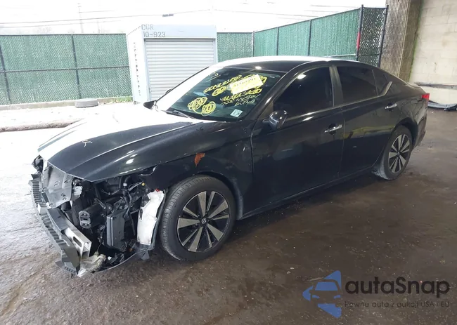 1N4BL4DV4MN391956: 41949291