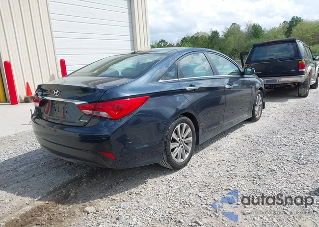 5NPEC4AC0EH836821: 41949324