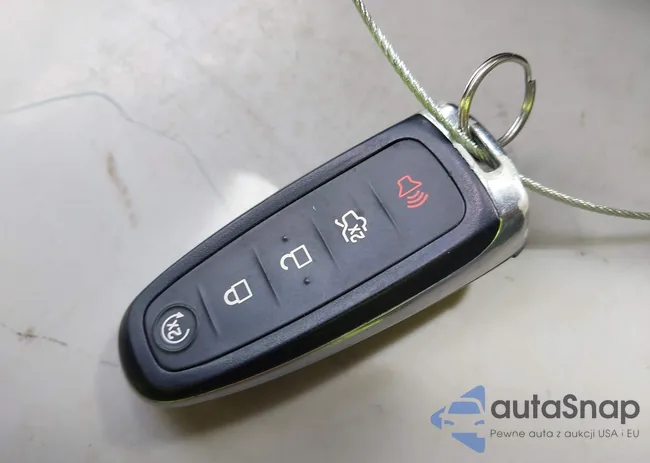 1FADP3J24DL335271: 41949335