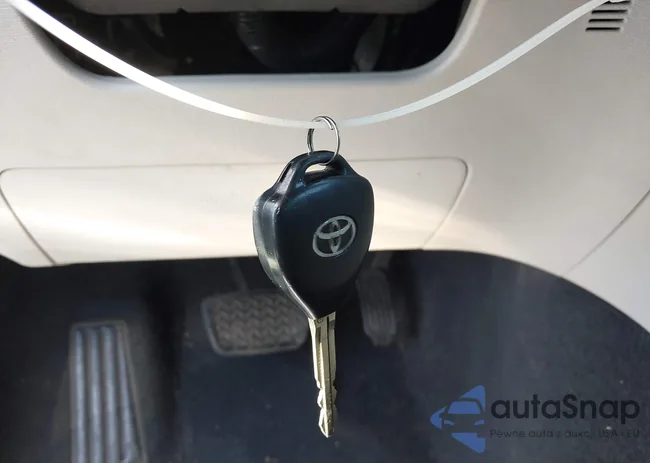 4T3ZA3BB0BU046611: 41949557