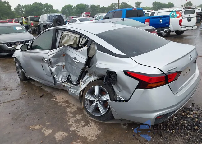 1N4BL4BV7KN317835: 41948621