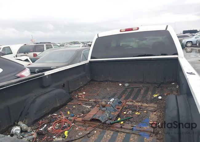 1GCHC23172F202361: 41948862