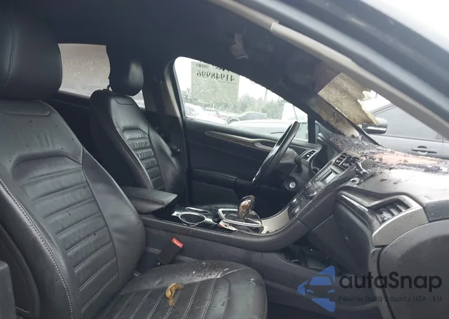 3FA6P0HR5DR201235: 41948996