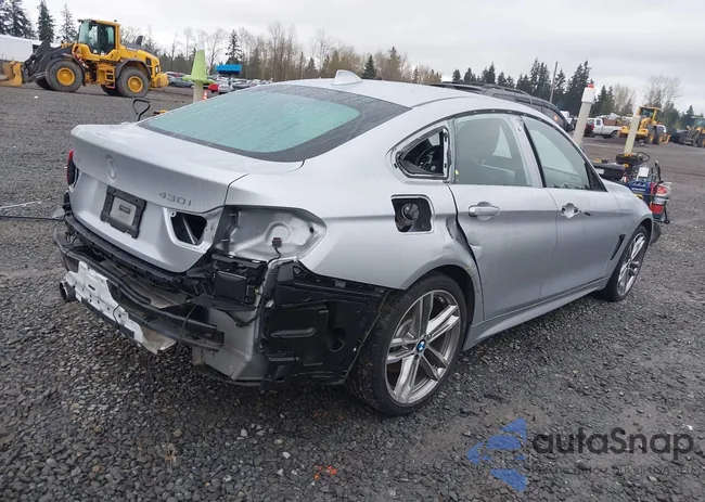 WBA4J3C56KBL06194: 41948997