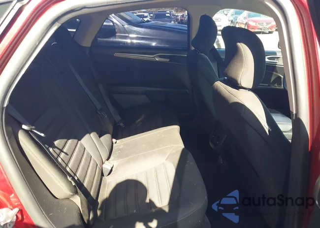 3FA6P0HD2KR135468: 41950110