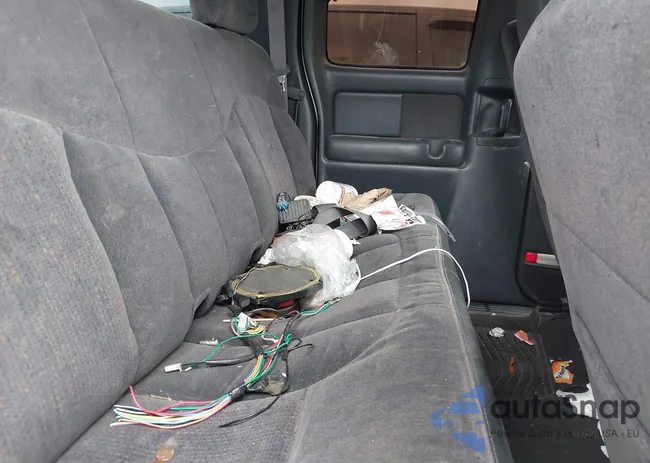 2GCEC19V921119996: 41950531