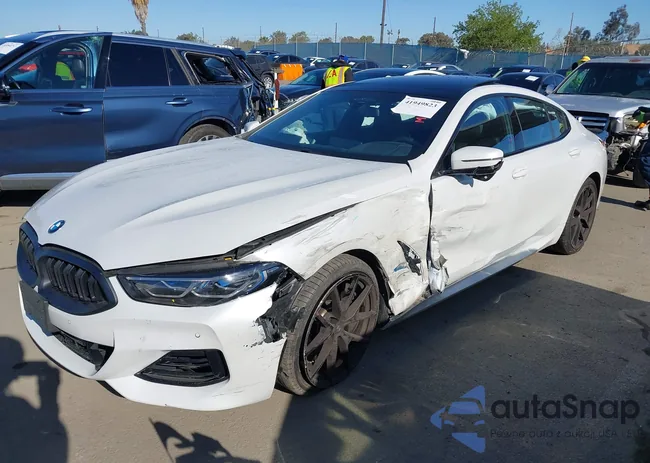 WBAGV2C06RCR88952: 41949823