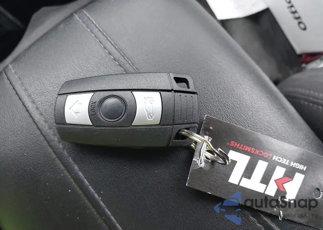 WBAVM1C59DVW44965: 41951047