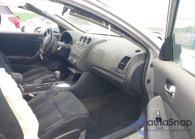 1N4AL2EP3AC121995: 41951209