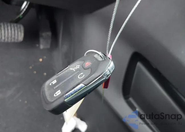 3GKALPEG2PL259052: 41950850