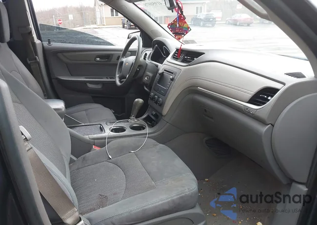 1GNKVFED4EJ113130: 41950978