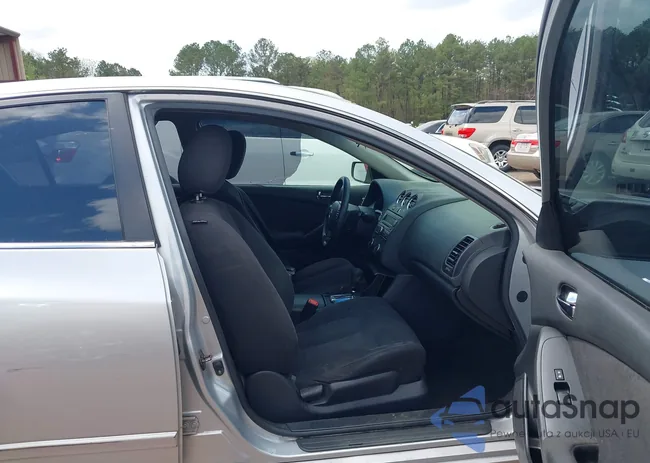 1N4AL2AP0AC142759: 41951994