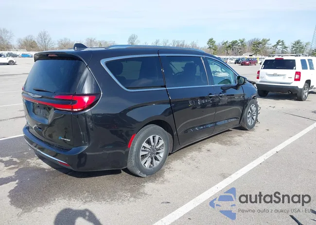 2C4RC1L73MR586072: 41952028