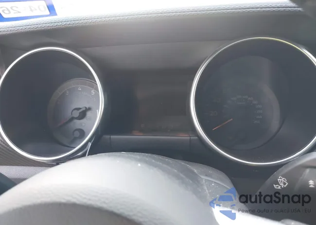 1FA6P8TH2M5135131: 41952310