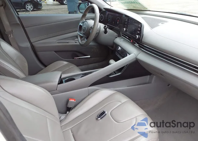 5NPLN4AG4NH067308: 41952566