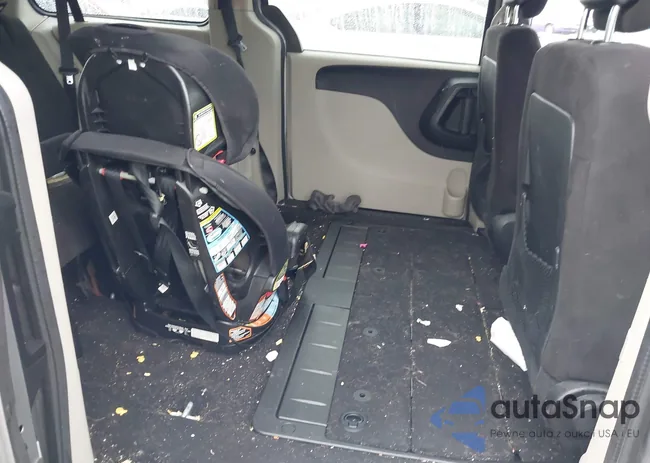 2C4RDGCG7ER153419: 41951903