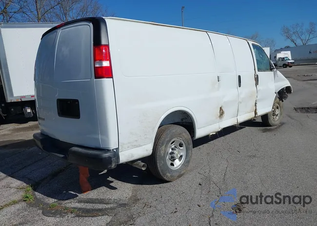 1GCWGBFP3R1292675: 41953152