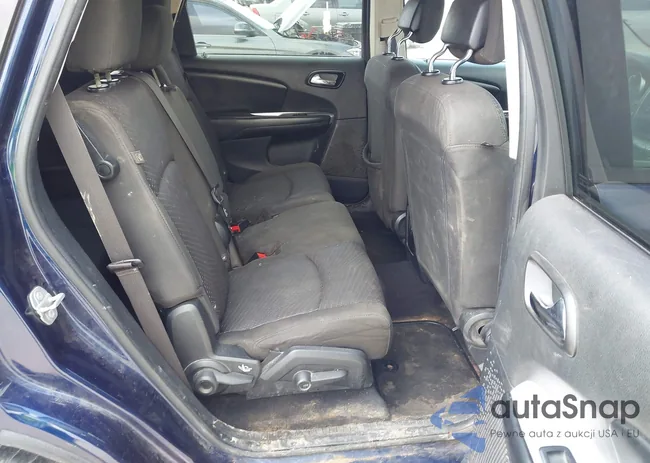 3C4PDCAB5HT627103: 41953487