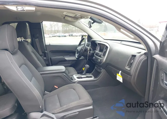 1GCHSCEA8M1117812: 41952808