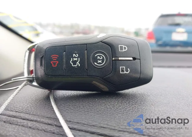 3LN6L2GK0DR823324: 41954237