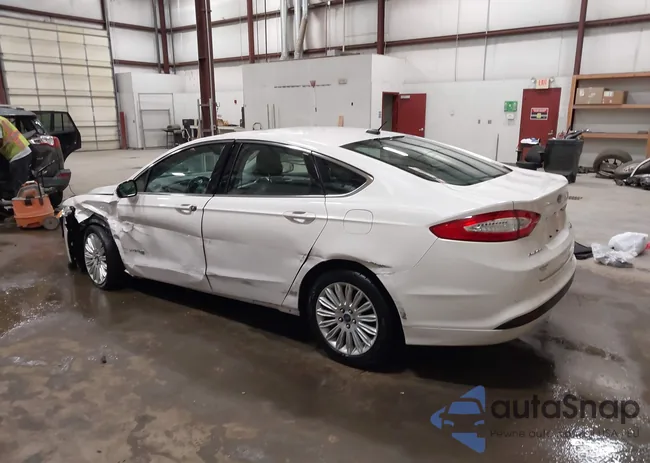 3FA6P0LUXDR169782: 41954504