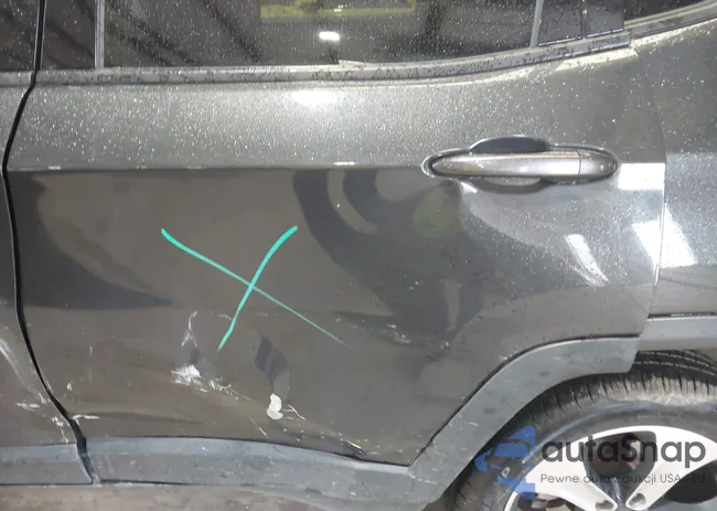 3C4NJDBB9JT116391: 41953729