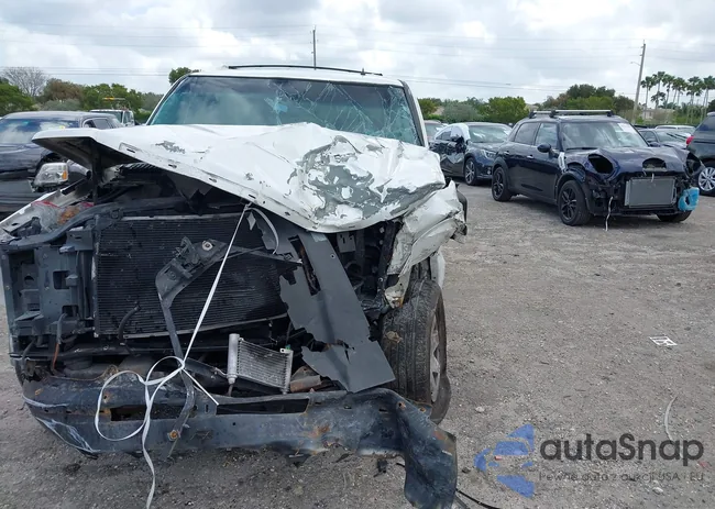 1GYEC63T42R183580: 41953778