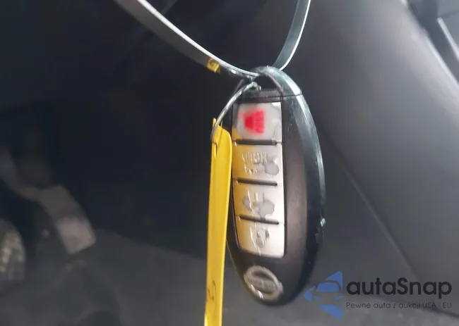 1N4AL2AP2BC152713: 41953882