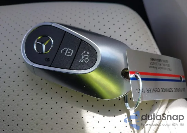 W1NKM4HB9RF122031: 41955236