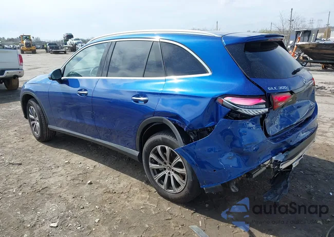 W1NKM4HB9RF122031: 41955236