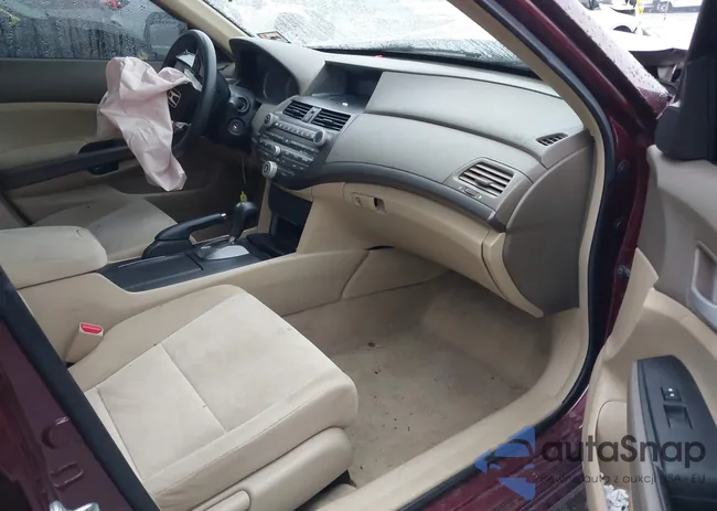 1HGCP263X9A153208: 41955471