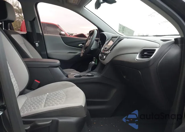 2GNAXHEV7K6284988: 41954716