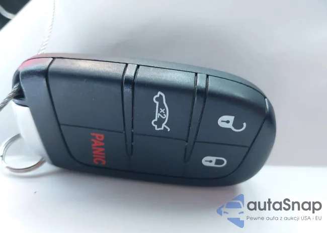 2C3CDZAG5FH715110: 41954833