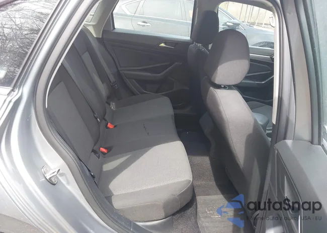 3VWC57BUXMM048600: 41956222