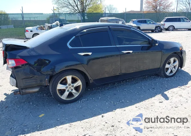 JH4CU2F61AC040725: 41956480