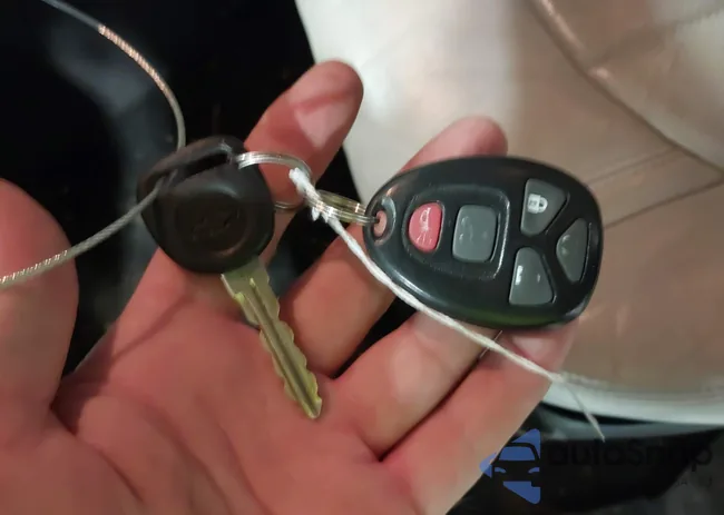 1GNKRLED4BJ402748: 41955585