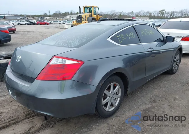 1HGCS12818A013363: 41955646