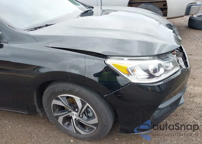 1HGCR2F38HA208473: 41955813