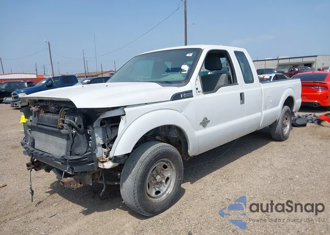 1FT7X2AT0GEA11916: 41957358