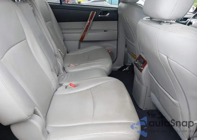 5TDYK3EH3CS057422: 41957403