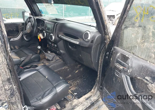 1C4BJWFG0CL202238: 41956648