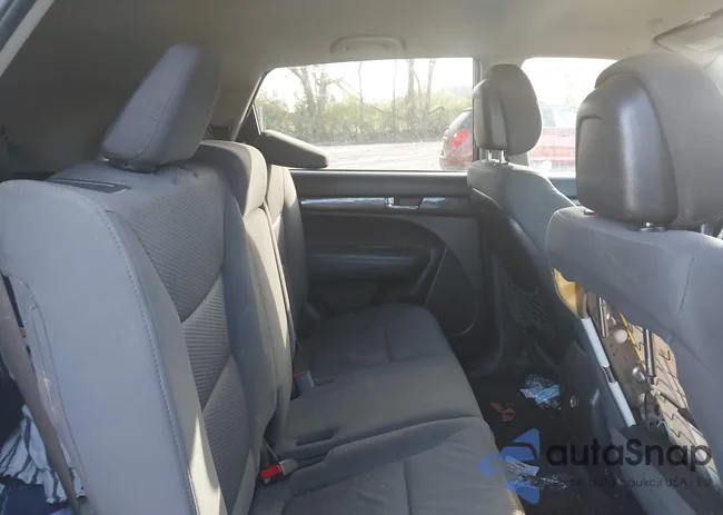 5XYKT4A25DG322978: 41956888