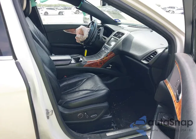 2LMPJ6LR0JBL19858: 41958121